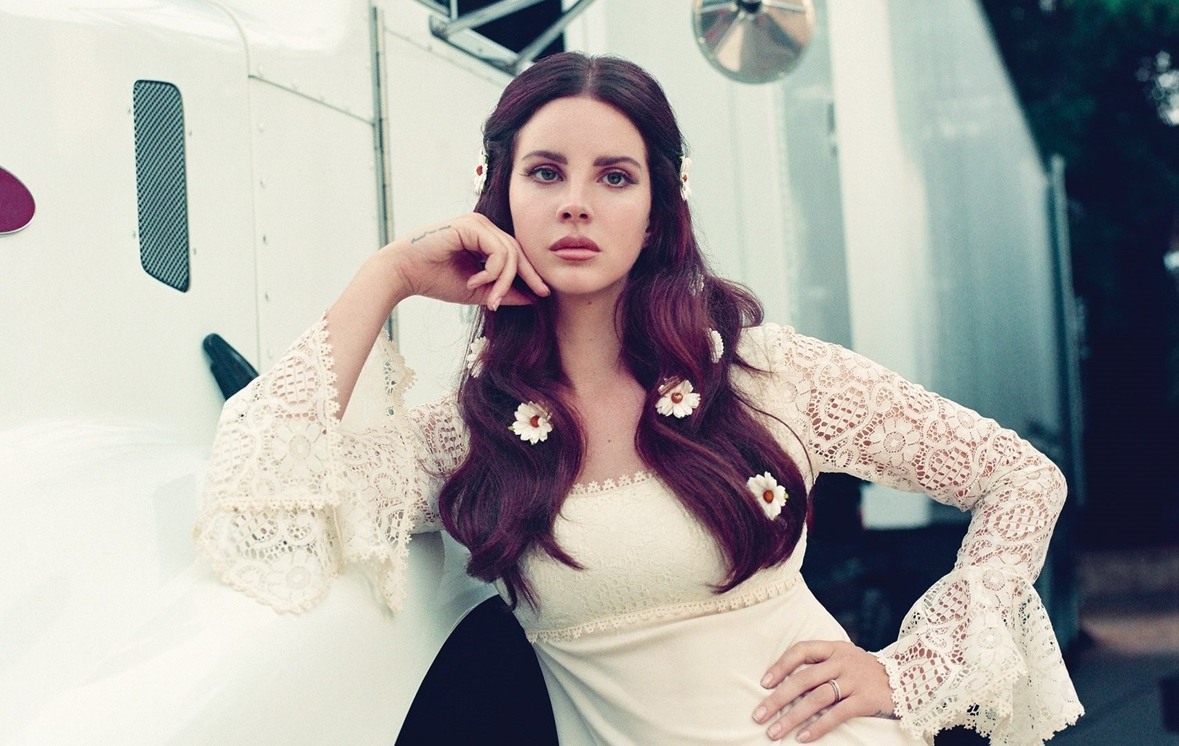 Lana Del Rey Fuck It I Love You And The Greatest Gotdatnew